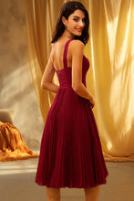 Load image into Gallery viewer, Katherine A-line Square Knee-Length Chiffon Homecoming Dress With Pleated XXBP0020530