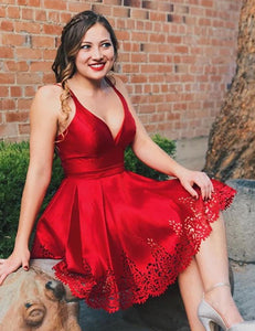 A-Line Deep Homecoming Dresses Lindsey V-Neck Knee-Length Red Hollow