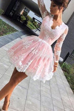 Load image into Gallery viewer, 2022 Fantastic Long Sleeves Homecoming Dresses A Line Lace