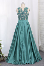 Load image into Gallery viewer, 2022 A Line Prom Dresses Satin Scoop With Applique Sweep Train