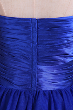 Load image into Gallery viewer, 2022 Homecoming Dresses Off The Shoulder Dark Royal Blue A Line Tulle With Ruffles