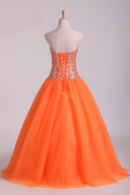 Load image into Gallery viewer, 2022 Quinceanera Dresses Ball Gown Sweetheart Beaded Bodice Floor Length Tulle