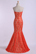 Load image into Gallery viewer, 2022 Prom Dresses Sweetheart Mermaid Floor Length With Trumpet Lace Skirt