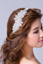 Load image into Gallery viewer, Delicate Women&#39;S Crystal/Ribbon Headpiece - Wedding / Special Occasion / Outdoor Headbands