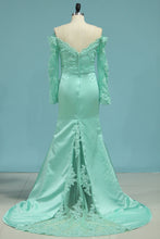 Load image into Gallery viewer, 2022 Satin Long Sleeves Mermaid Bridesmaid Dresses With Applique