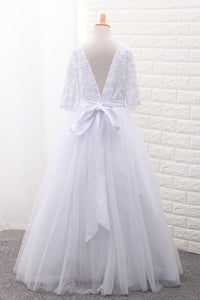 2022 Mid-Length Sleeves Scoop Ball Gown Flower Girl Dresses Tulle With Sash
