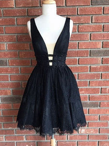 Itzel Lace Homecoming Dresses 2024 A-Line V Neck Sleeveless Beading Cut Short/Mini