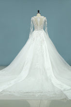 Load image into Gallery viewer, 2022 Gorgeous Scoop Wedding Dresses Glitter Tulle With Beading Zipper Back Long Train