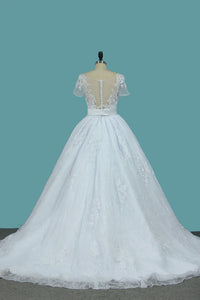 2022 Mermaid Tulle Scoop Short Sleeve Wedding Dresses With Applique And Sash Sweep Train