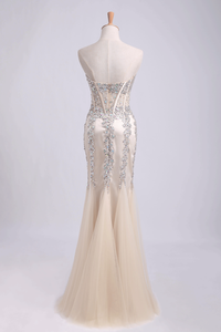 2022 Prom Dress Sweetheart Mermaid Embellished With Beads Tulle Floor Length