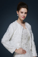 Load image into Gallery viewer, Wedding / Party/Evening Faux Fur Boleros Long Sleeves Fur Coats