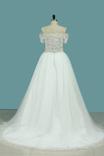 Load image into Gallery viewer, 2024 A Line Covered Button Wedding Dresses V Neck Tulle With Applique