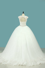 Load image into Gallery viewer, 2024 Straps Wedding Dresses Tulle With Applique And Beaded Waistline Open Back