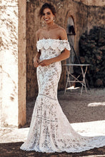 Load image into Gallery viewer, Elegant Off Shoulder Ivory Mermaid Lace Beach Wedding Dress