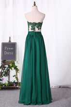 Load image into Gallery viewer, 2022 A Line Prom Dresses Chiffon Sweetheart With Applique And Ruffles