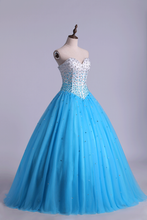 Load image into Gallery viewer, 2022 Bicolor Quinceanera Dresses Sweetheart Ball Gown Floor-Length With Beads Tulle Lace Up