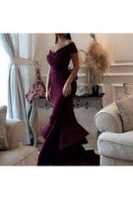 Load image into Gallery viewer, 2024 Unique Mermaid Off The Shoulder Ruffled &amp; Split Burgundy Chiffon Long Prom Dresses Evening Dresses