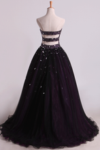 Load image into Gallery viewer, 2022 Quinceanera Dresses Ball Gown Sweetheart Floor Length With Beading And Rhinestone