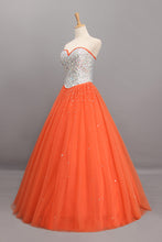 Load image into Gallery viewer, 2022 Bicolor Quinceanera Dresses Sweetheart Ball Gown Floor-Length Beaded Bodice