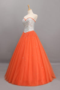 2022 Bicolor Quinceanera Dresses Sweetheart Ball Gown Floor-Length Beaded Bodice