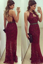 Load image into Gallery viewer, 2024 Hot Sheath Halter Open Back Lace Prom Dresses Zipper Up