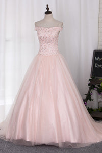 2022 Ball Gown Boat Neck Quinceanera Dresses Tulle With Beading