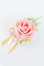 Load image into Gallery viewer, Pretty Rose Corsage