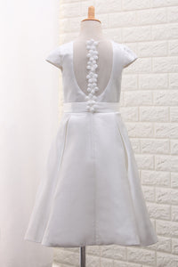 2022 New Arrival Satin A Line Scoop Flower Girl Dresses With Handmade Flowers