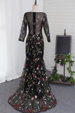 Load image into Gallery viewer, 2024 Black Lace With Embroidery Mermaid Bateau Sweep/Brush Zipper Back 3/4 Sleeves