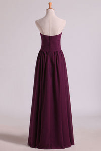 2022 Notched Neckline Bridesmaid Dresses Floor Length With Ruffles Chiffon
