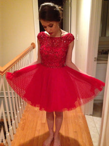 A-Line Bateau Cap Sleeves Knee-Length Red Homecoming Dresses Vicky Lace 2024 With Beading