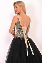 Load image into Gallery viewer, 2024 New Arrival Quinceanera Dresses V Neck Tulle With Beading&amp;Appliques