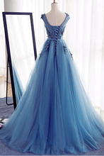 Load image into Gallery viewer, 2024 Tulle Scoop With Applique And Sash Prom Dresses A Line Lace Up