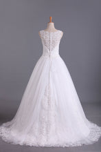 Load image into Gallery viewer, 2022 Hot Bateau Wedding Dresses A Line Tulle With Applique