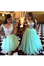 Load image into Gallery viewer, 2022 Scoop Prom Dresses A Line Tulle With Applique And Beads Sweep Train Detachable