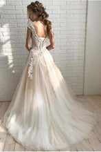 Load image into Gallery viewer, Ivory Elegant Sheer Neck Cap Sleeves Tulle Beach Wedding Dress With Applique