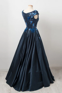 Elegant Dark Navy Cap Sleeves A Line Long Prom Gown With Appliques
