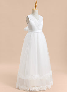Ball-Gown/Princess Tulle Girl V-neck Floor-length - Lace/Bow(s) Flower With Flower Girl Dresses Dress Kaylee Sleeveless