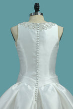 Load image into Gallery viewer, 2022 A Line Wedding Dresses Satin Scoop With Beading Court Train