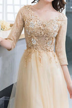 Load image into Gallery viewer, 2024 Scoop 3/4 Length Sleeves A Line Tulle With Applique Prom Dresses