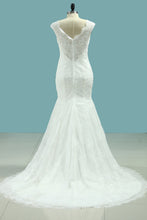 Load image into Gallery viewer, 2022 V Neck Mermaid Wedding Dresses Lace With Applique Court Train