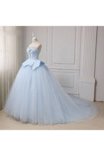 Load image into Gallery viewer, Sweetheart Ball Gown Beading Tulle Prom Dress, Court Train Quinceanera Dress