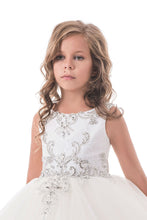 Load image into Gallery viewer, 2024 Flower Girl Dresses Ball Gown Scoop Open Back Tulle With Beading