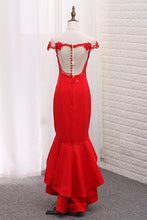 Load image into Gallery viewer, 2024 Mermaid Scoop Prom Dresses Satin With Beads Zipper Up Asymmetrical