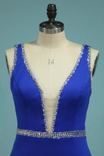 Load image into Gallery viewer, 2022 Prom Dresses Mermaid V Neck Spandex With Beading Open Back