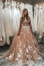 Load image into Gallery viewer, Ball Gown Long Tulle Off The Shoulder Tulle Quinceanera Dress With Appliques