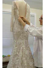 Load image into Gallery viewer, Scoop Wedding Dresses Mermaid/Trumpet With Applique And Beads Sweep Train