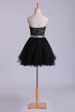 Load image into Gallery viewer, 2022 Sweetheart A Line Short Homecoming Dress With Applique Beaded
