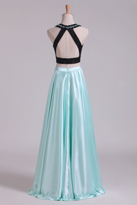 2022 Prom Dresses A-Line Scoop Elastic Satin Two Pieces Black Bodice Backless Floor-Length