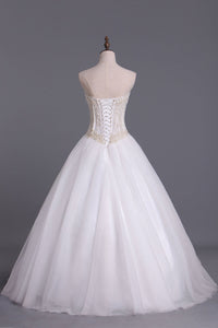 2022 Wedding Dresses A-Line Sweetheart See Through Tulle With Pearls Lace Up Floor Length